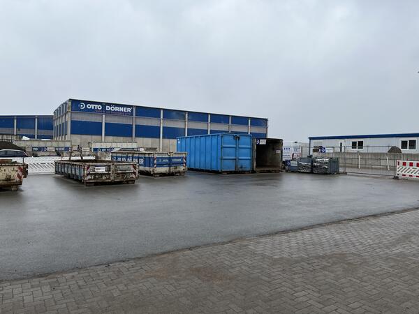 Bild vergr&ouml;&szlig;ern: Annahmestelle Holthusen OTTO D�RNER_1